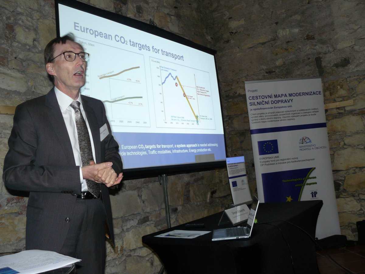 Závěrečná konference projektu Cestovní mapa modernizace silniční dopravy 04